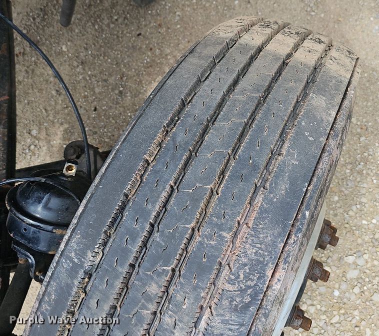 image for item EJ5474 2015 Freightliner Cascadia 125 semi truck