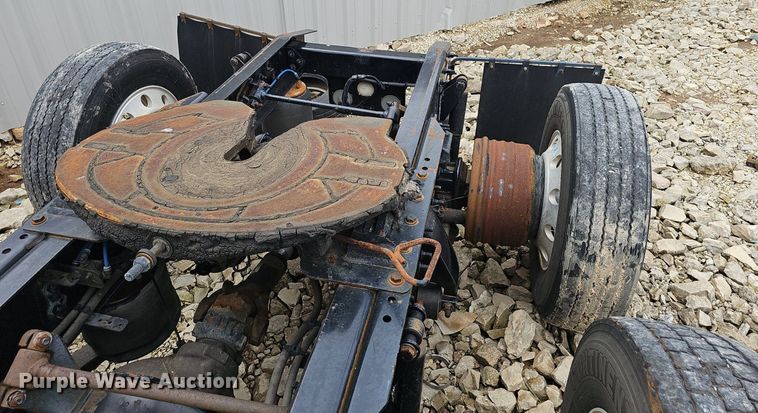 image for item EJ5477 2016 Freightliner Cascadia 125 semi truck