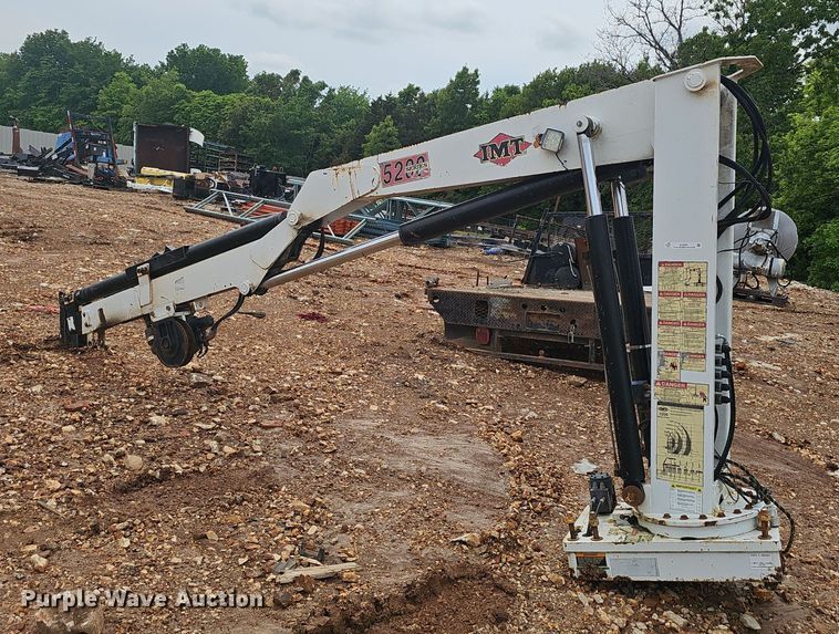 image for item EJ5481 IMT 5200 crane