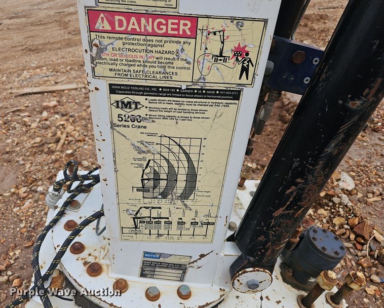 image for item EJ5481 IMT 5200 crane