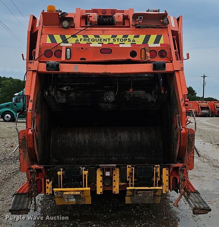 image for item EJ5483 Heil DuraPack 5000 refuse bed