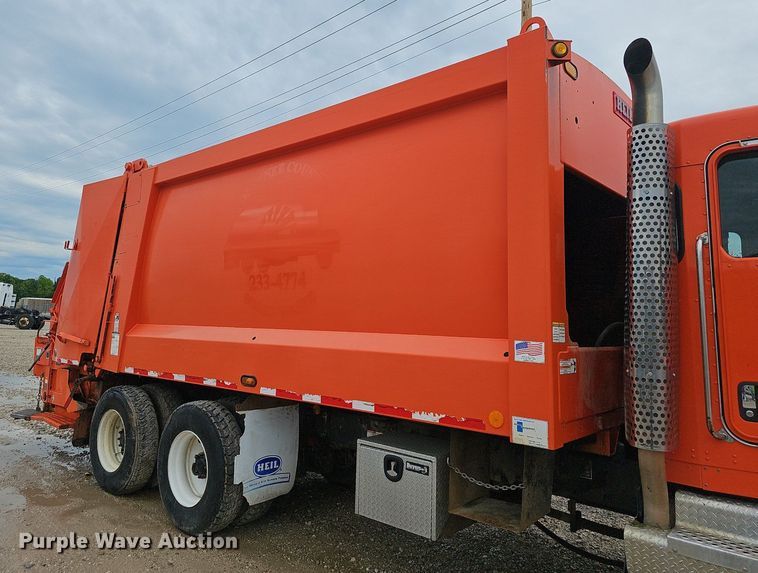 image for item EJ5483 Heil DuraPack 5000 refuse bed