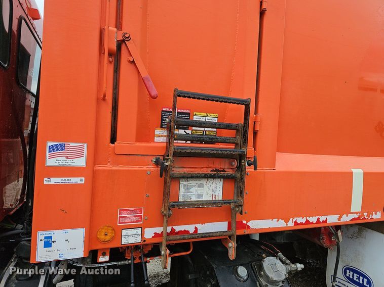 image for item EJ5483 Heil DuraPack 5000 refuse bed