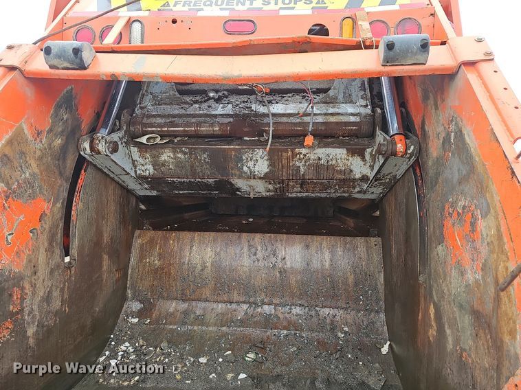 image for item EJ5483 Heil DuraPack 5000 refuse bed
