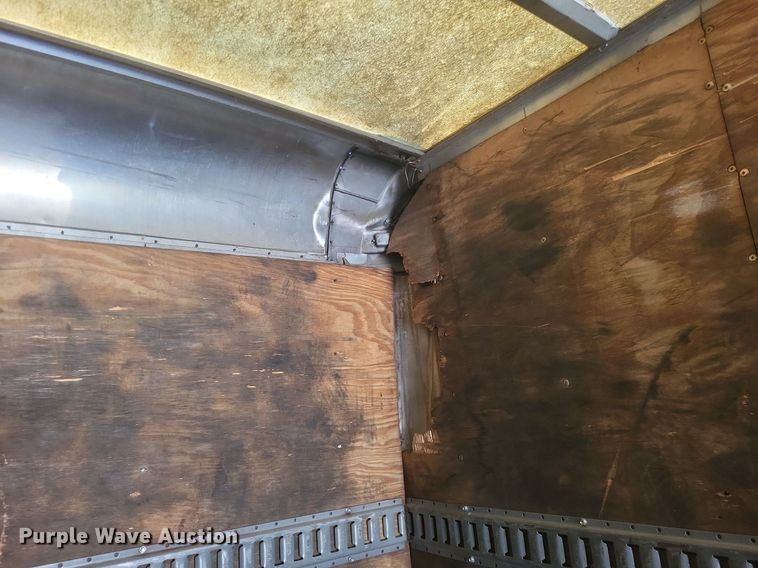 image for item EJ7906 2006 International 4300 box truck