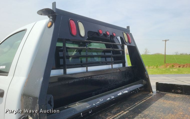 image for item EJ7922 2010 Dodge Ram 5500HD flatbed truck