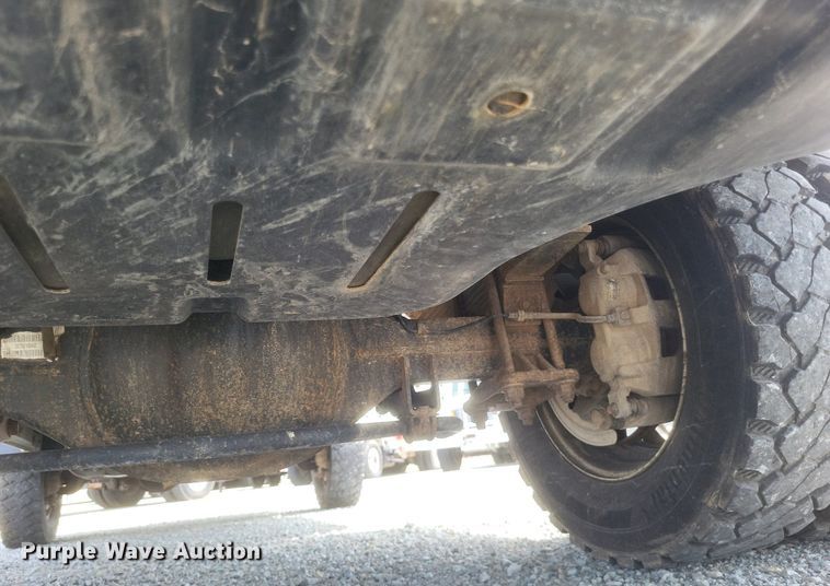 image for item EJ7922 2010 Dodge Ram 5500HD flatbed truck