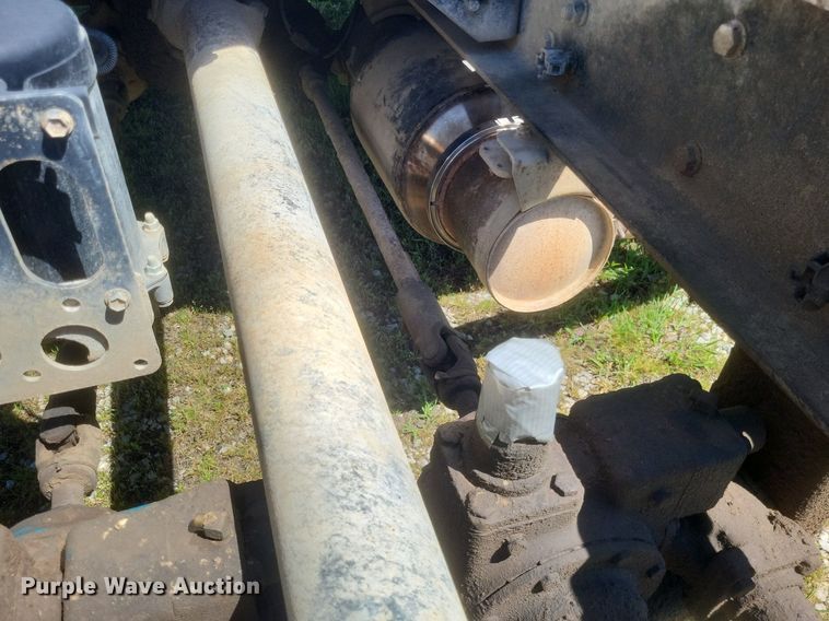 image for item EJ7952 2010 International  4400 truck cab and chassis