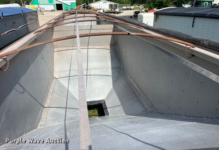 image for item EK8508 2007 Timpte Super Hopper grain trailer