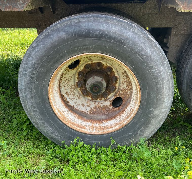 image for item EK8508 2007 Timpte Super Hopper grain trailer