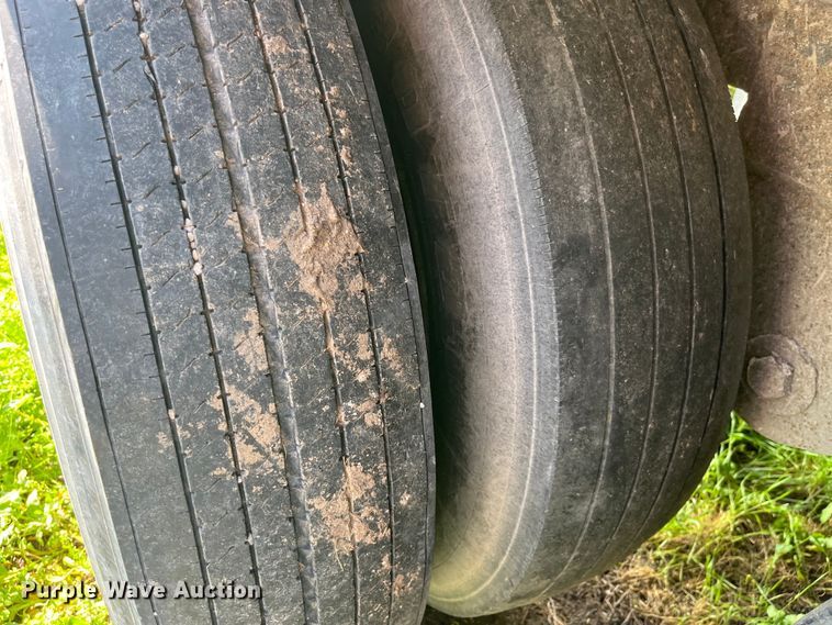 image for item EK8508 2007 Timpte Super Hopper grain trailer