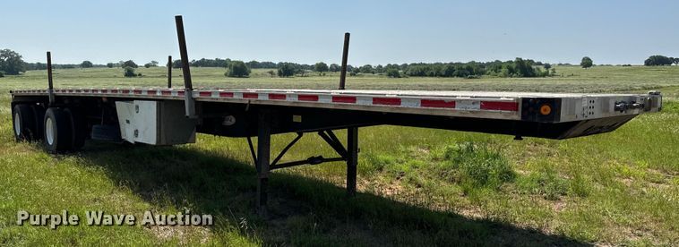 image for item IE9016 2001 Fontaine IFTW-6-8048WSAWK flatbed trailer