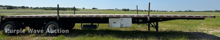 image for item IE9016 2001 Fontaine IFTW-6-8048WSAWK flatbed trailer
