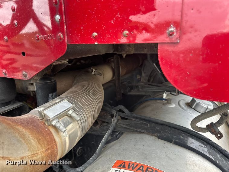 image for item LR9339 2007 Freightliner Columbia  semi truck