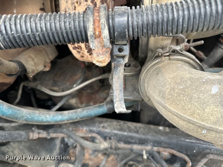 image for item LR9339 2007 Freightliner Columbia  semi truck