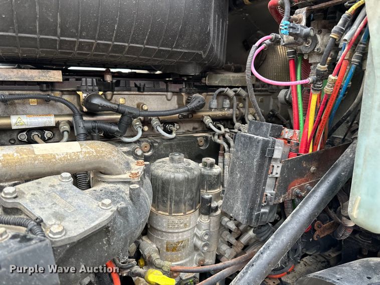 image for item LR9341 2011 Freightliner  Coronado semi truck