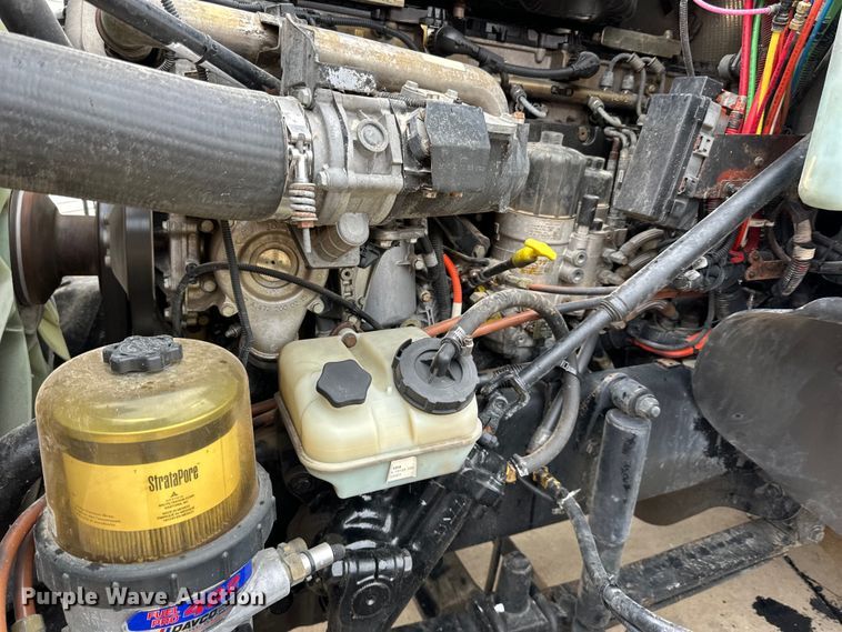 image for item LR9341 2011 Freightliner  Coronado semi truck