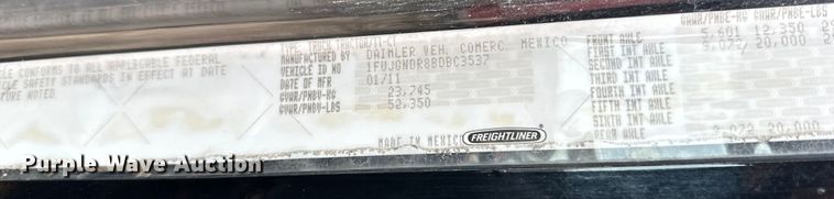 image for item LR9341 2011 Freightliner  Coronado semi truck