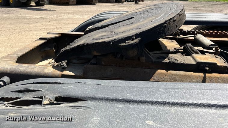 image for item LR9351 2009 Kenworth  T800W semi truck