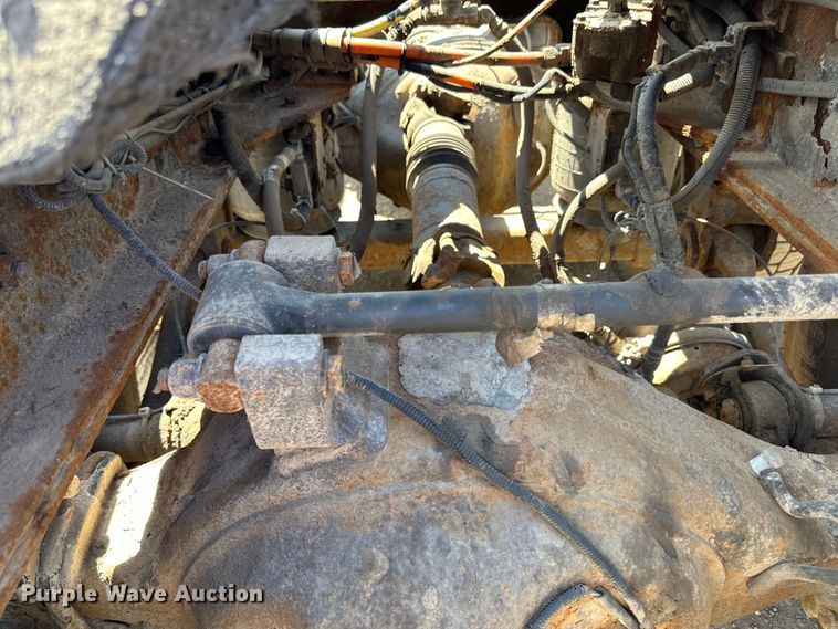 image for item LR9351 2009 Kenworth  T800W semi truck