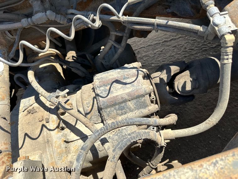 image for item LR9351 2009 Kenworth  T800W semi truck