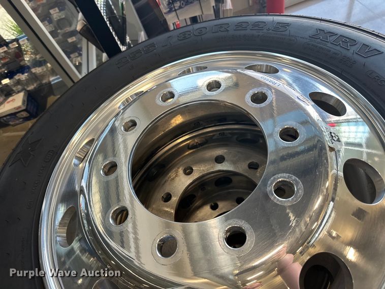 image for item LR9359 (6) Michelin 255/80R22.5 tires and wheels 