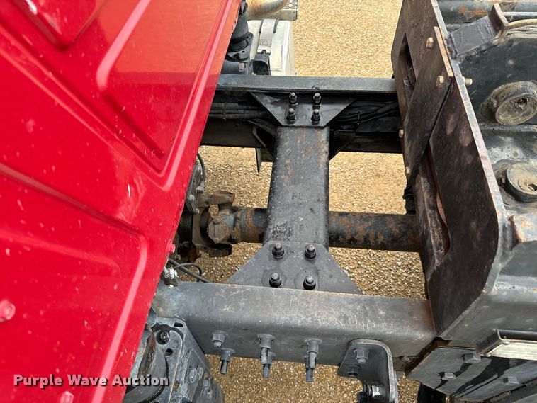 image for item ND9349 2005 Mack CV713 roll-off container truck