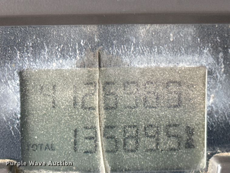 image for item ND9349 2005 Mack CV713 roll-off container truck