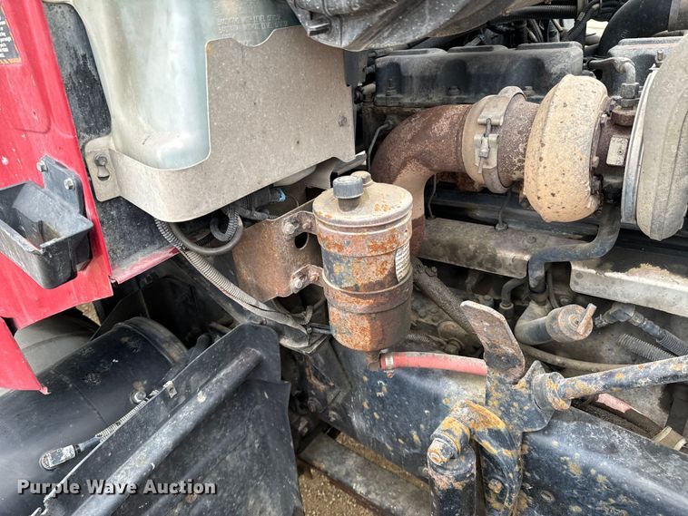 image for item ND9349 2005 Mack CV713 roll-off container truck