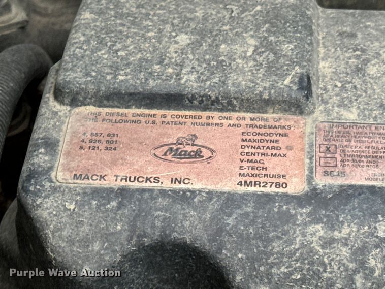 image for item ND9349 2005 Mack CV713 roll-off container truck