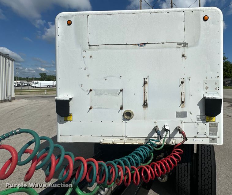 image for item ND9360 2000 Hackney & Sons delivery trailer