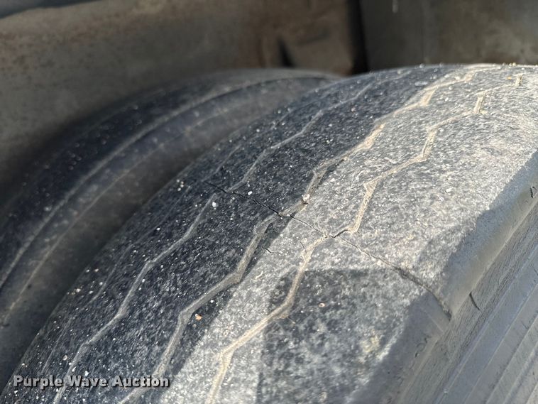 image for item ND9360 2000 Hackney & Sons delivery trailer