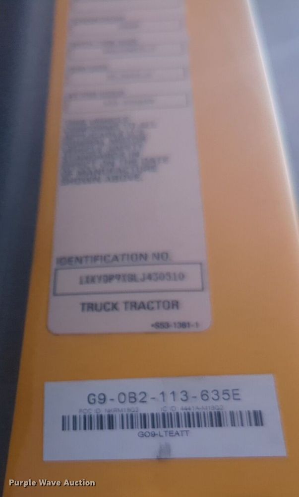 image for item NG9812 2020 Kenworth T680 semi truck