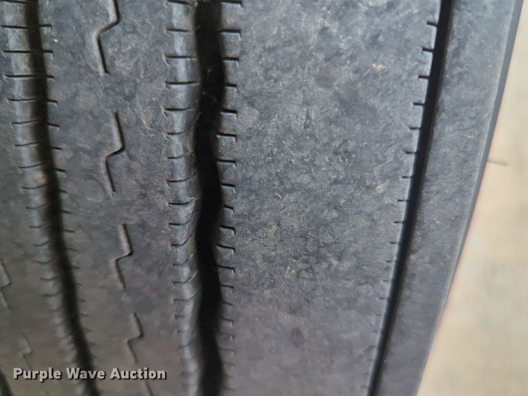 image for item NG9816 2020 Kenworth T680 semi truck