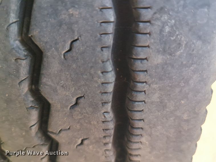 image for item NG9818 2020 Kenworth  T680 semi truck