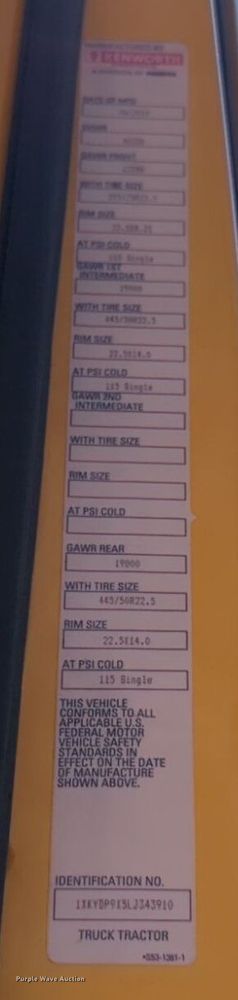 image for item NG9826 2020 Kenworth  T680 semi truck