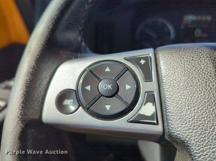 image for item NG9830 2020 Freightliner  Cascadia 126 semi truck