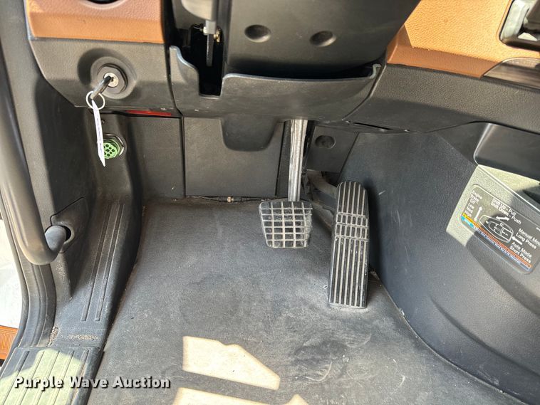 image for item NH9197 2018 Freightliner  Cascadia semi truck