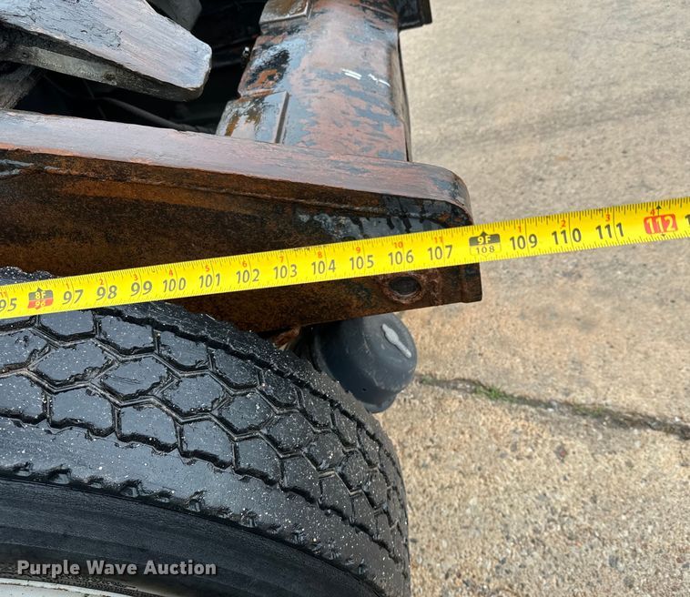 image for item NL9829 Capacity  YT30 yard truck