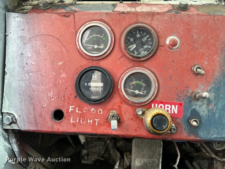 image for item NL9829 Capacity  YT30 yard truck