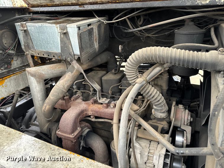 image for item NL9829 Capacity  YT30 yard truck