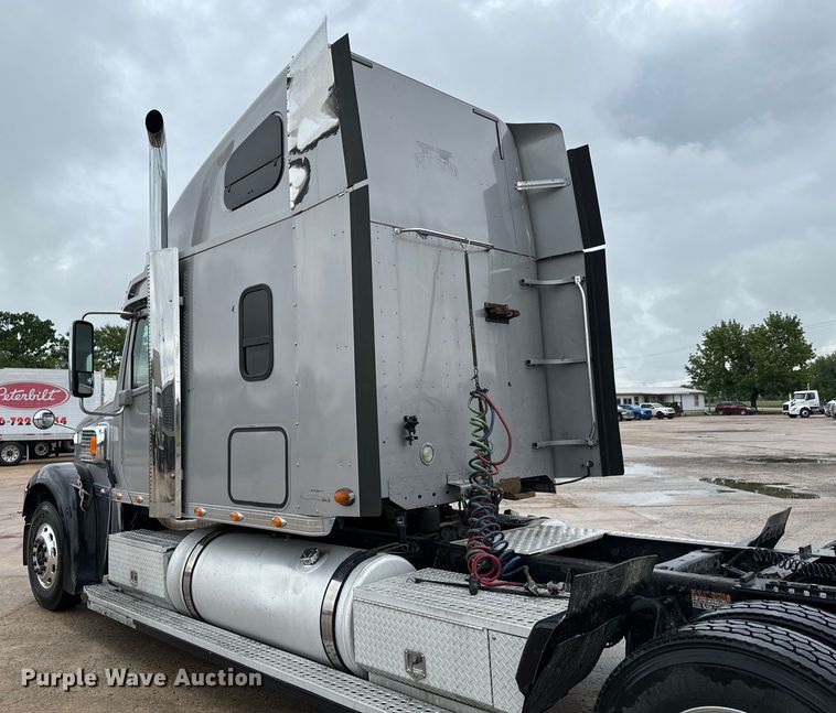 image for item NL9830 2014 Freightliner Coronado glider kit semi truck