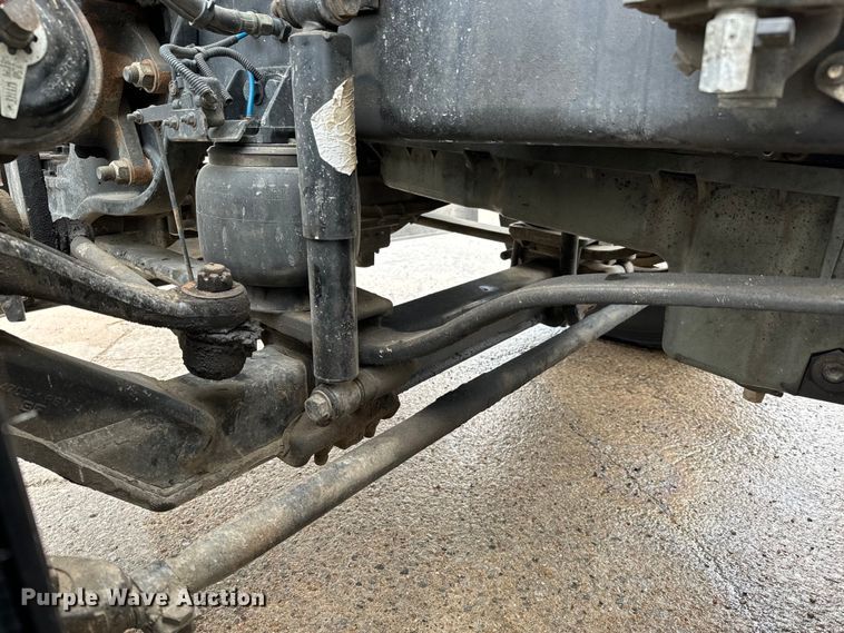 image for item NL9830 2014 Freightliner Coronado glider kit semi truck