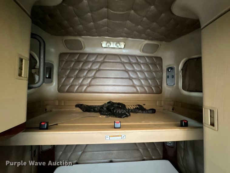 image for item NL9830 2014 Freightliner Coronado glider kit semi truck