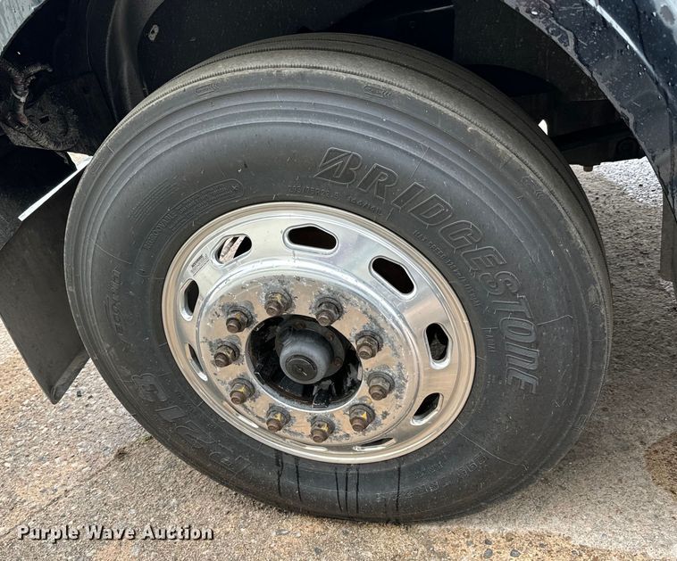 image for item NL9830 2014 Freightliner Coronado glider kit semi truck