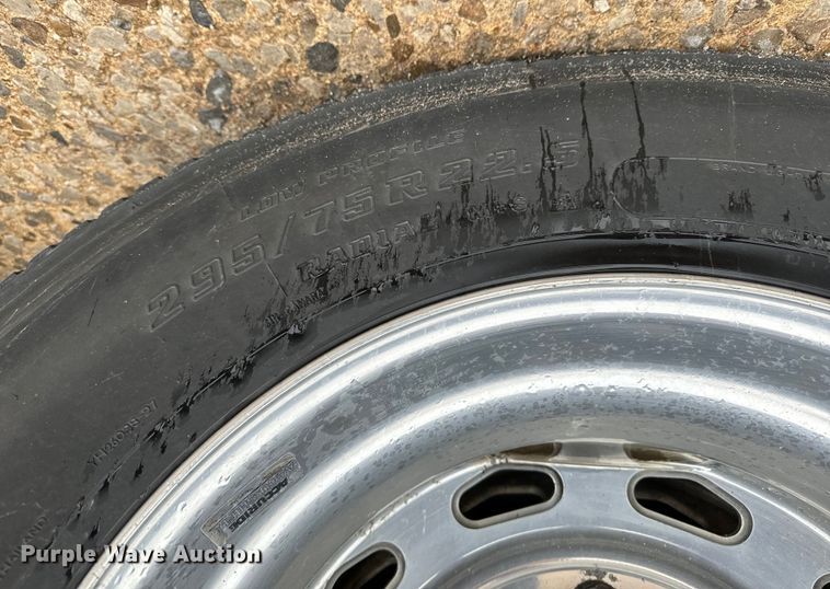 image for item NL9830 2014 Freightliner Coronado glider kit semi truck