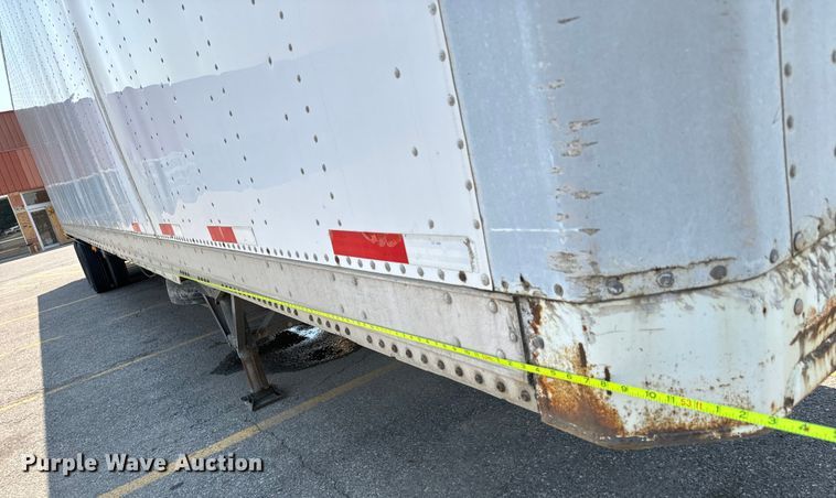 image for item NL9835 1999 Stoughton  AVW-535T-S-C-AR dry van trailer