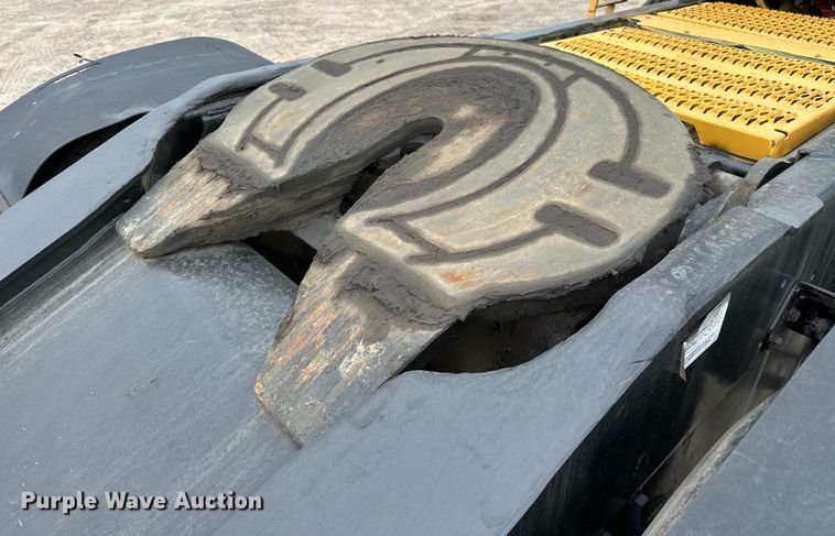 image for item NR9892 2020 Autocar XSpotter  yard truck