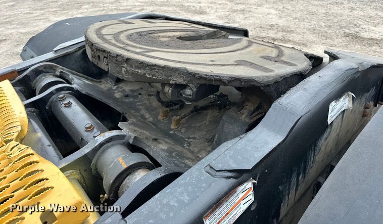 image for item NR9892 2020 Autocar XSpotter  yard truck