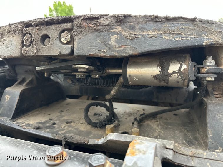 image for item NR9892 2020 Autocar XSpotter  yard truck